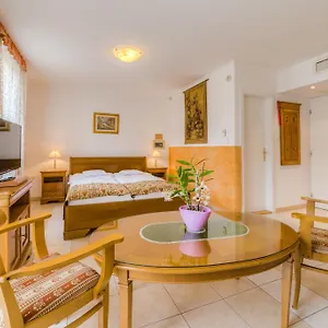 hotellátogatás