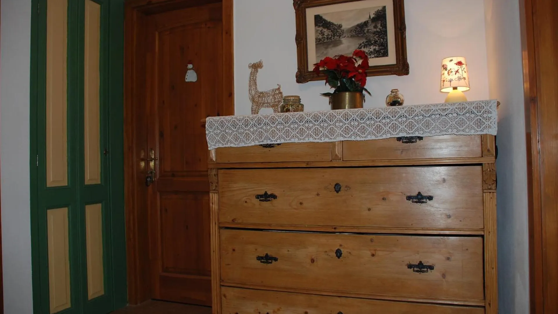 Hungaria Vendeghaz Hotel Eger 0*,